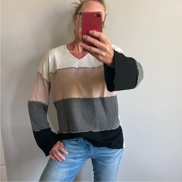 Waffle Knit, Color Block Long Sleeve Tunic Top - Picture 3 of 11